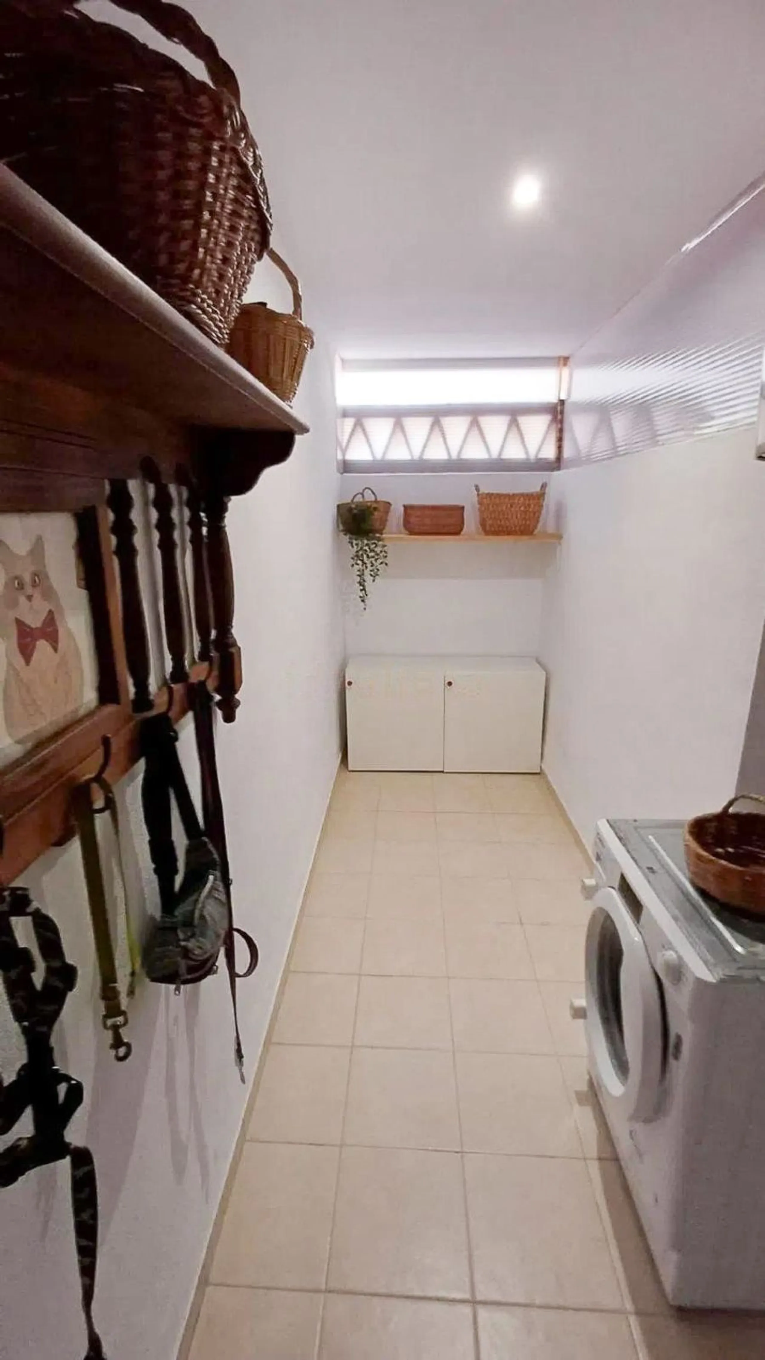 Apartment - Ground Floor Apartment в продаже в Marbella, Málaga. В доме 2 спален и 2 ванных комнат. Площадь дома 100 м²