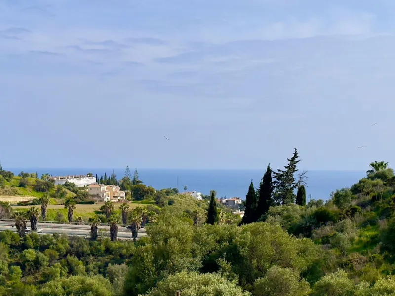 Villa with sea views in Mijas – a short drive from Fuengirola