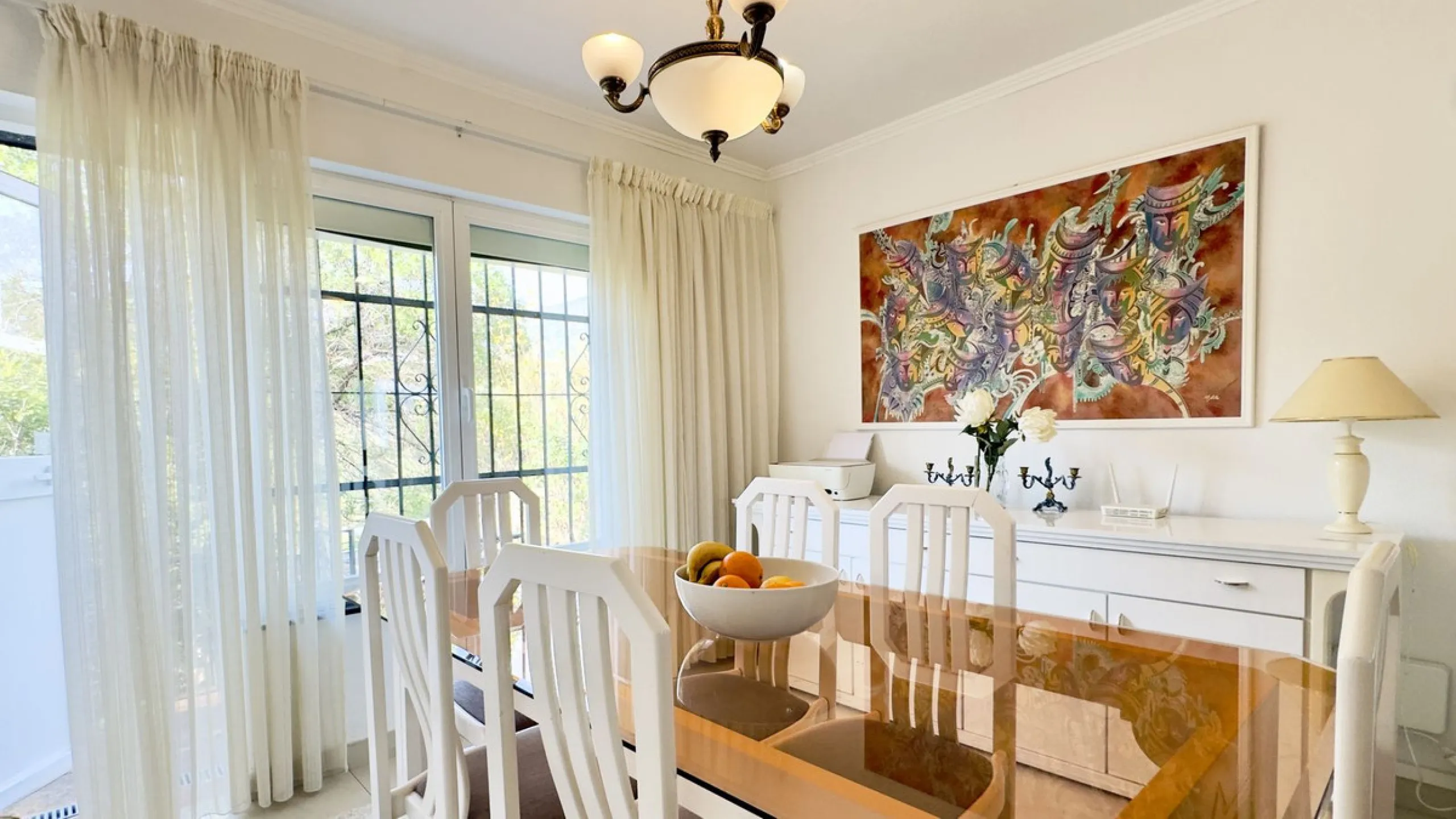 Villa with sea views in Mijas – a short drive from Fuengirola