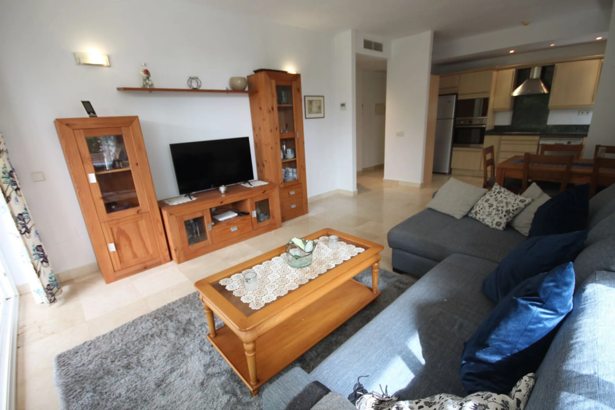 Apartment - Ground Floor Apartment в продаже в Mijas, Málaga. В доме 2 спален и 2 ванных комнат. Площадь дома 84 м²