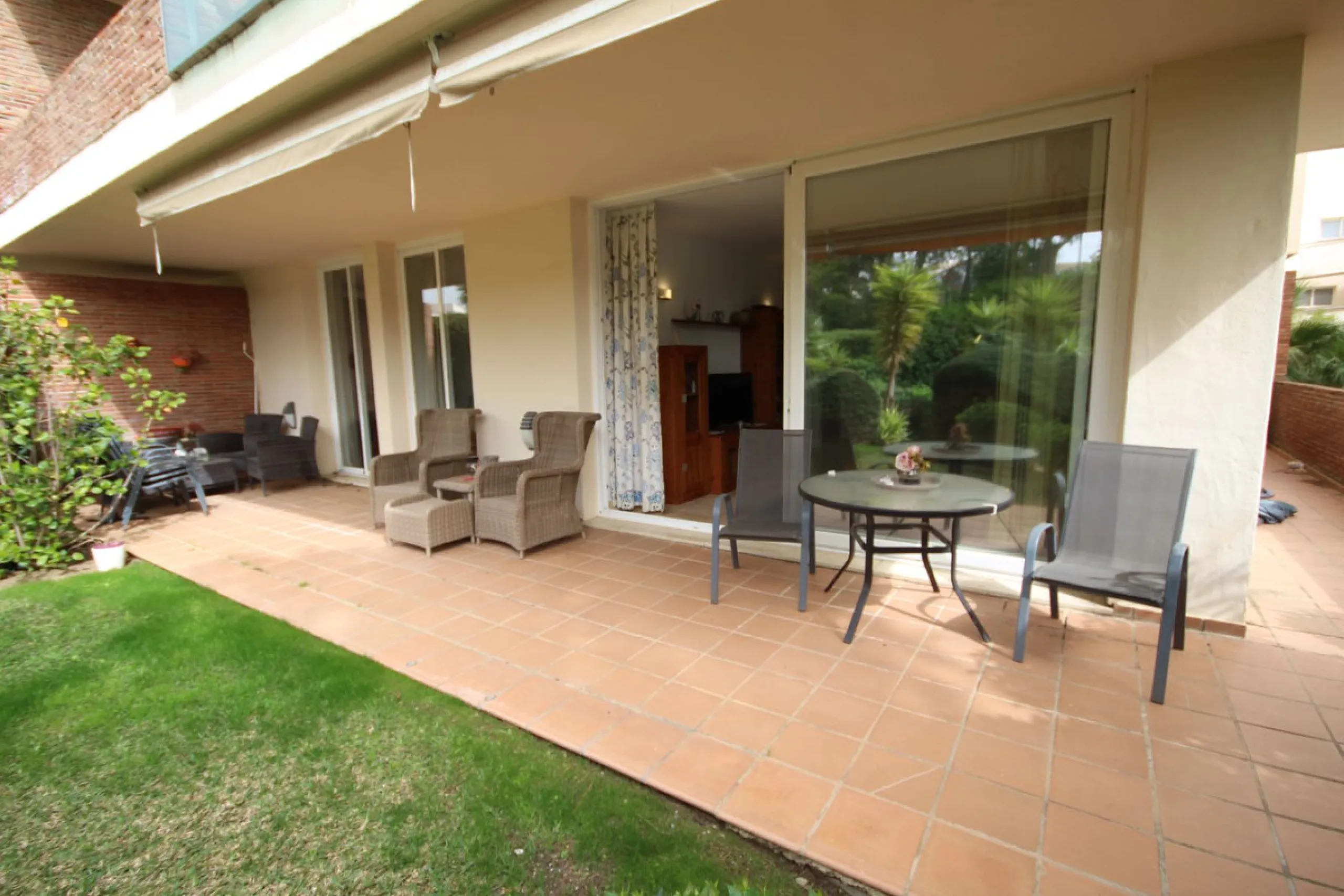 Apartment - Ground Floor Apartment в продаже в Mijas, Málaga. В доме 2 спален и 2 ванных комнат. Площадь дома 84 м²