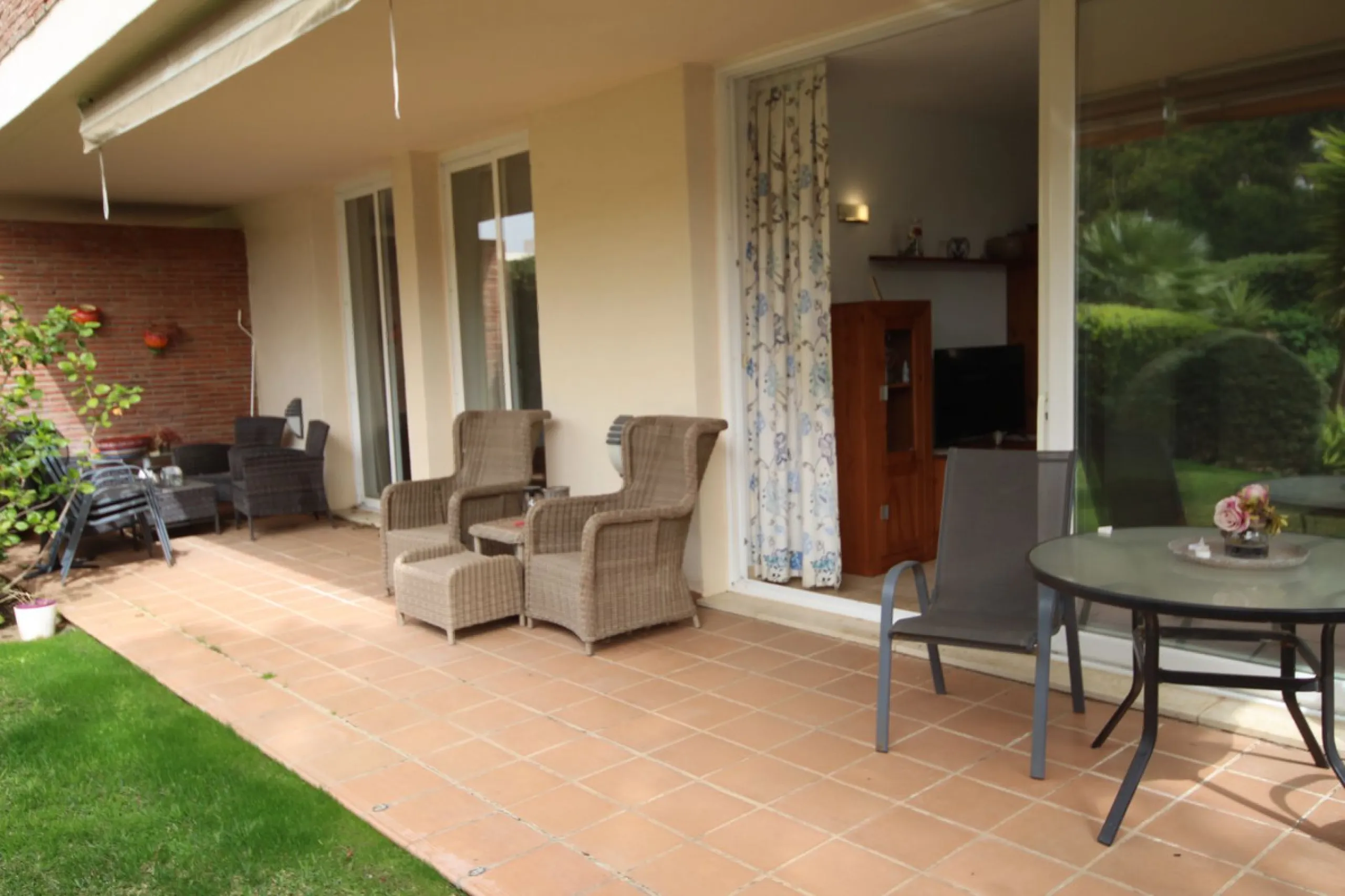 Apartment - Ground Floor Apartment в продаже в Mijas, Málaga. В доме 2 спален и 2 ванных комнат. Площадь дома 84 м²