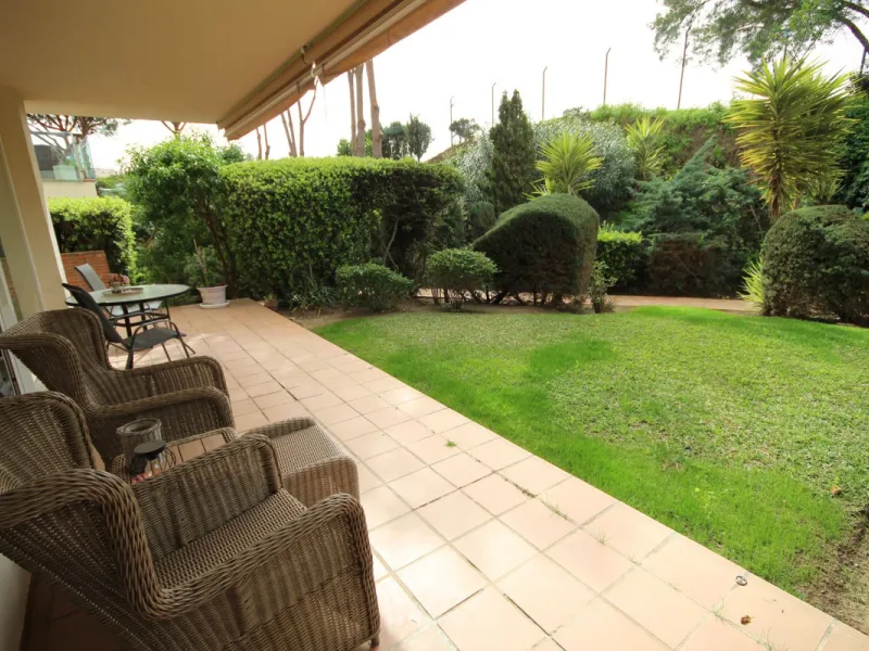 Apartment - Ground Floor Apartment в продаже в Mijas, Málaga. В доме 2 спален и 2 ванных комнат. Площадь дома 84 м²