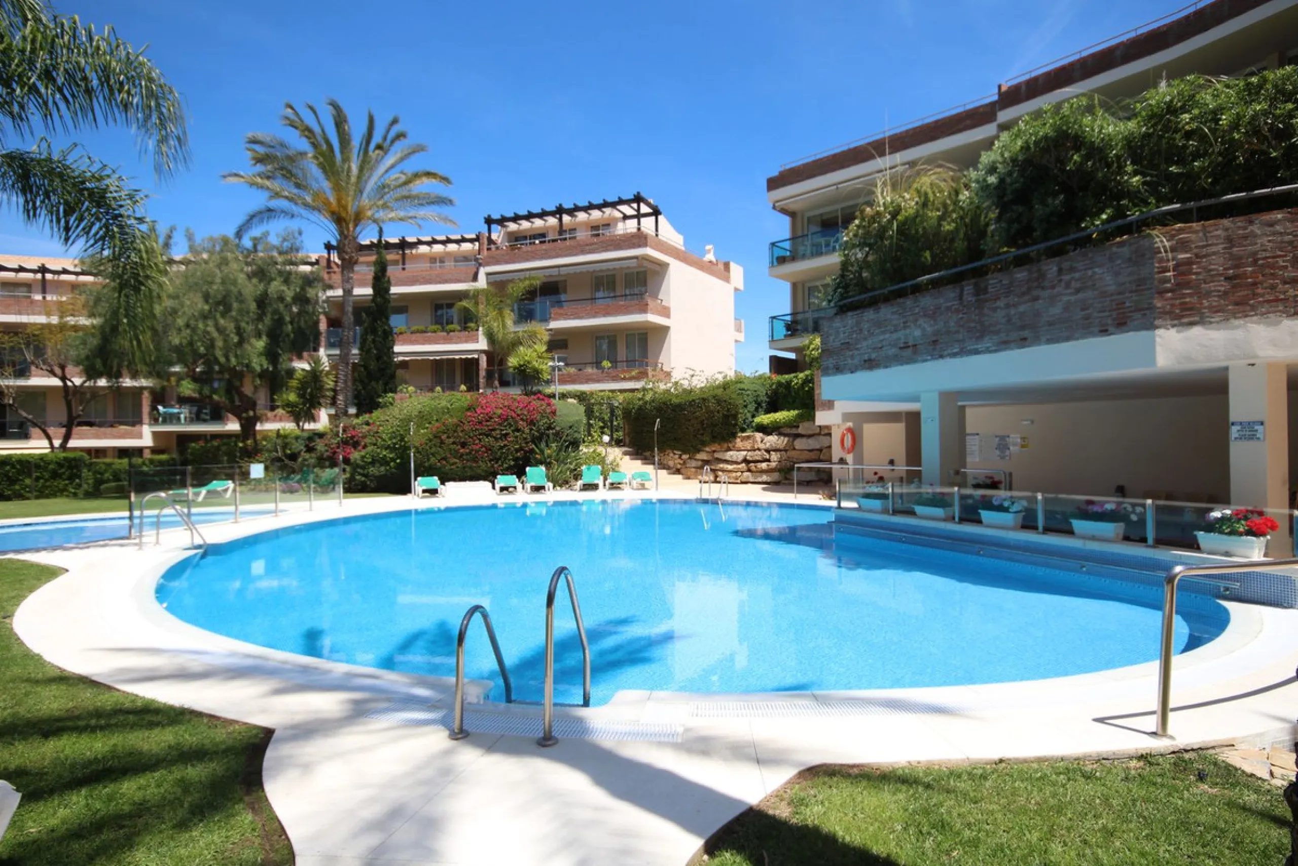 Apartment - Ground Floor Apartment в продаже в Mijas, Málaga. В доме 2 спален и 2 ванных комнат. Площадь дома 84 м²