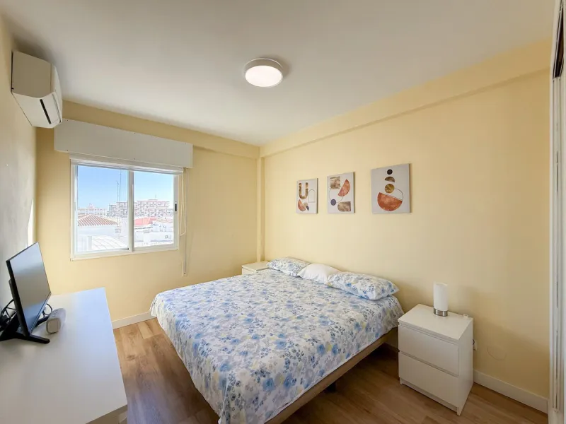 Fully Renovated Corner Apartment with Sea Views in the Heart of Arroyo de la Miel