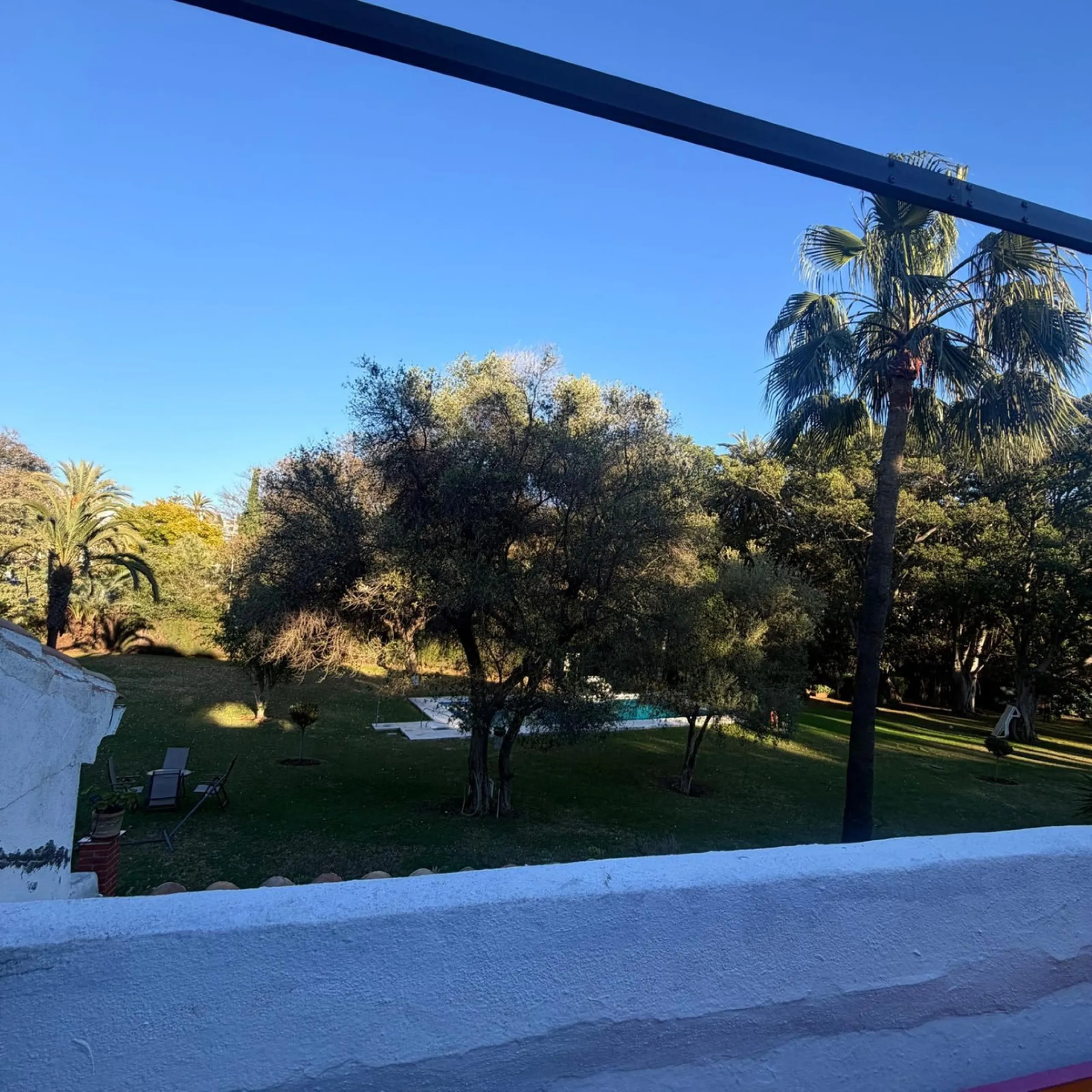 House - Townhouse в продаже в Marbella, Málaga. В доме 2 спален и 2 ванных комнат. Площадь дома 113 м²