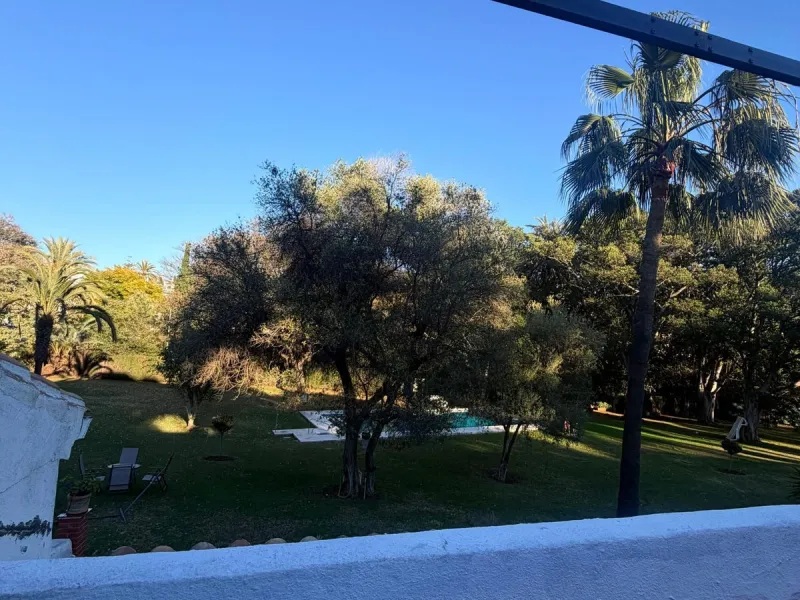 House - Townhouse в продаже в Marbella, Málaga. В доме 2 спален и 2 ванных комнат. Площадь дома 113 м²