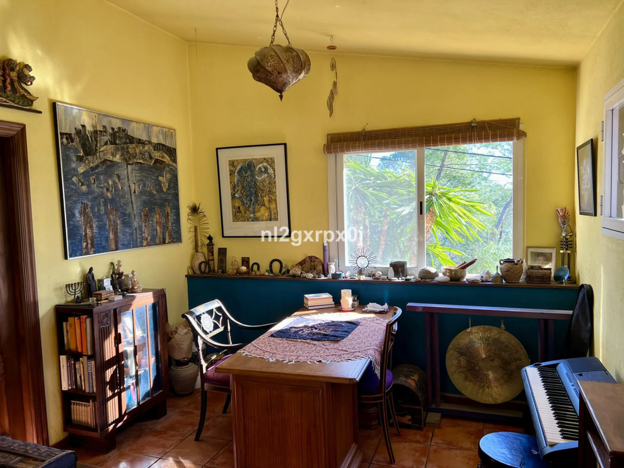 House - Detached Villa в продаже в Marbella, Málaga. В доме 5 спален и 3 ванных комнат. Площадь дома 397 м². Площадь участка 1220 м²