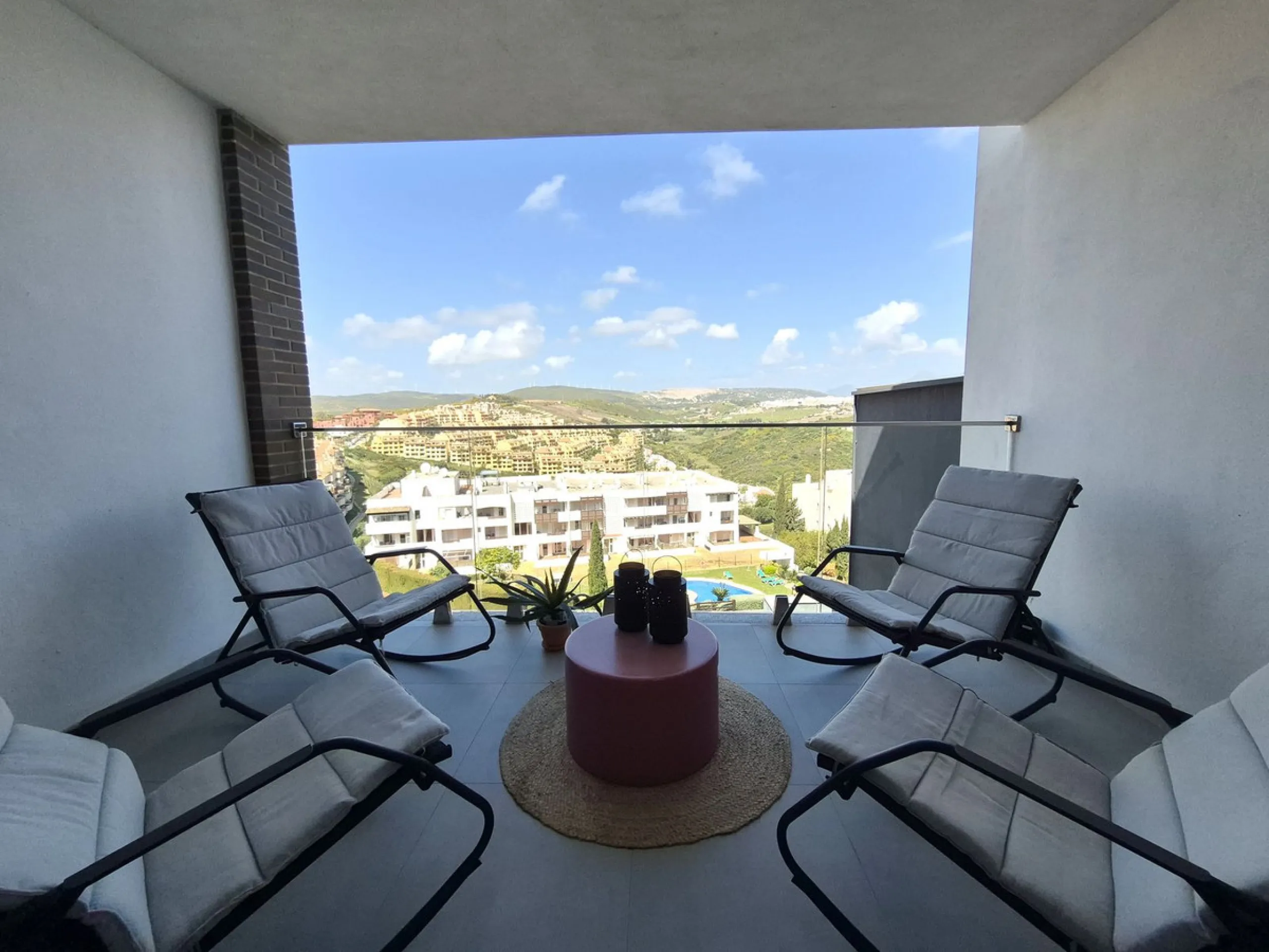 Beautiful 2 Bedroom Apartment for Sale in Puerto de la Duquesa, Manilva – Large Terraces, Golf Views, Garage & Gym