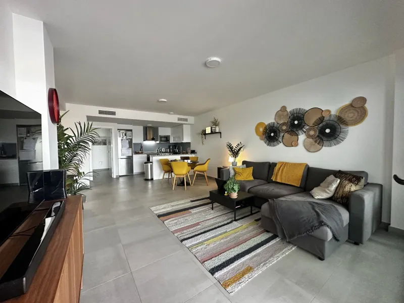 Beautiful 2 Bedroom Apartment for Sale in Puerto de la Duquesa, Manilva – Large Terraces, Golf Views, Garage & Gym