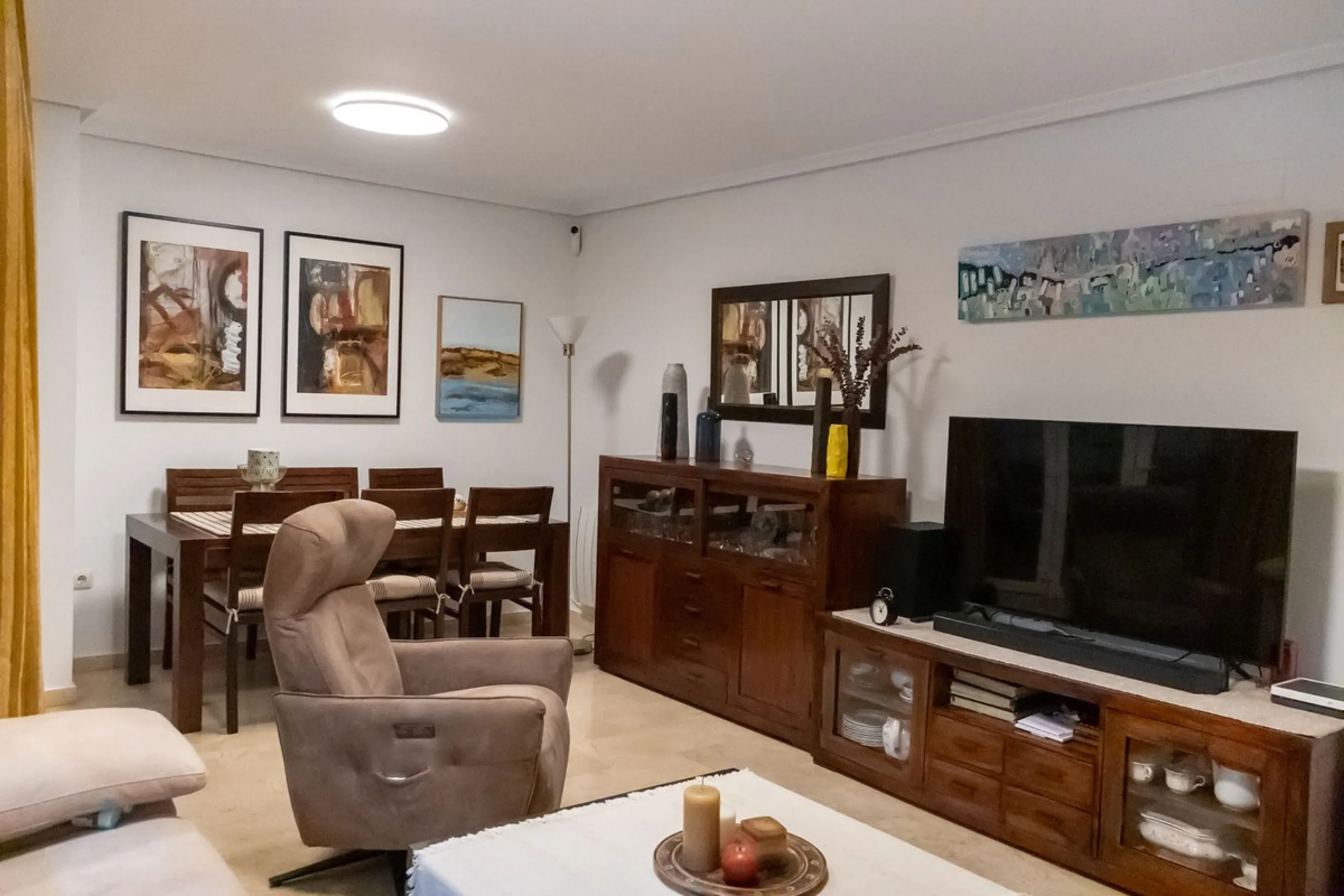Your Urban Retreat with All the Amenities in Benalmádena