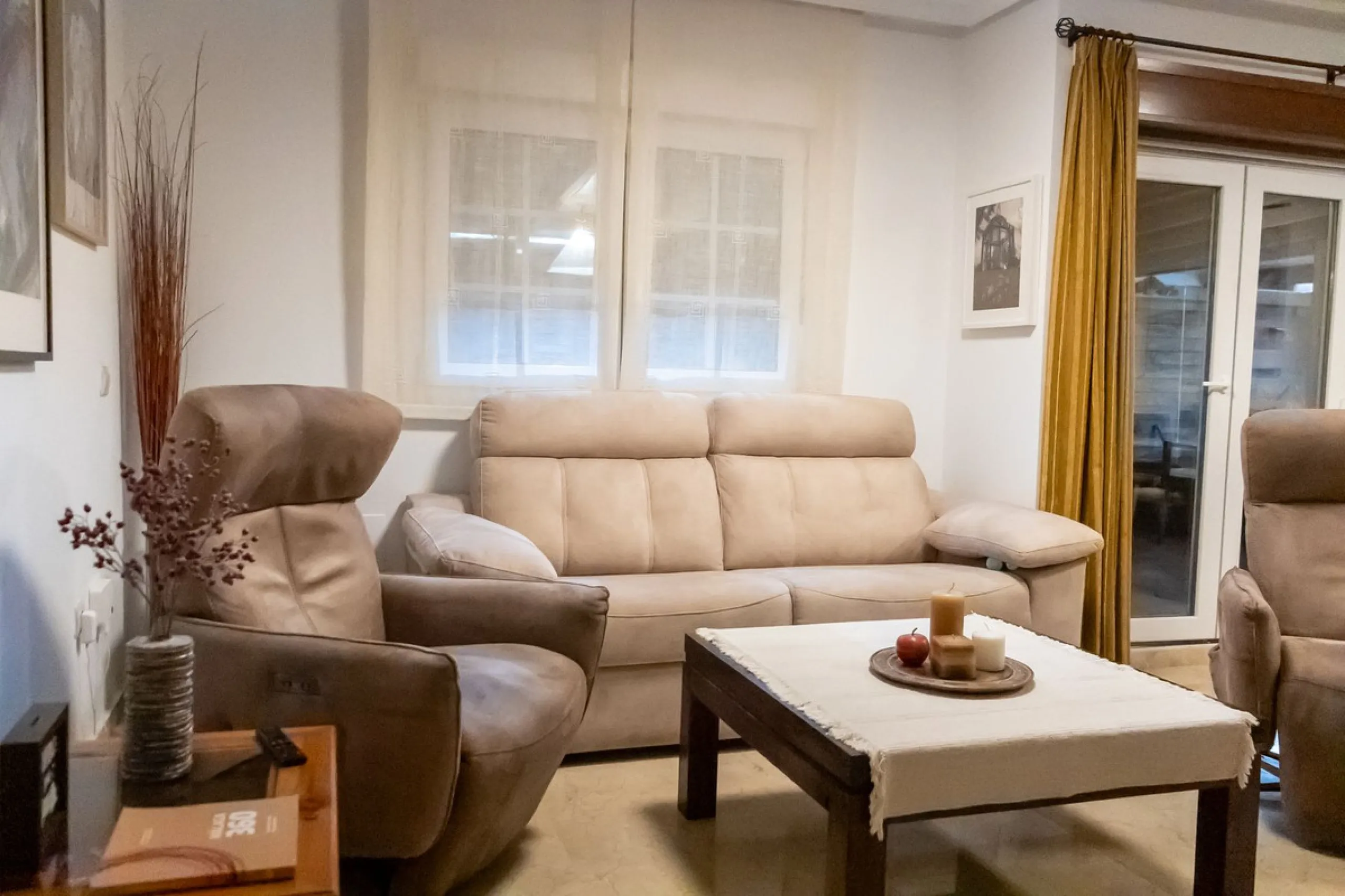 Your Urban Retreat with All the Amenities in Benalmádena