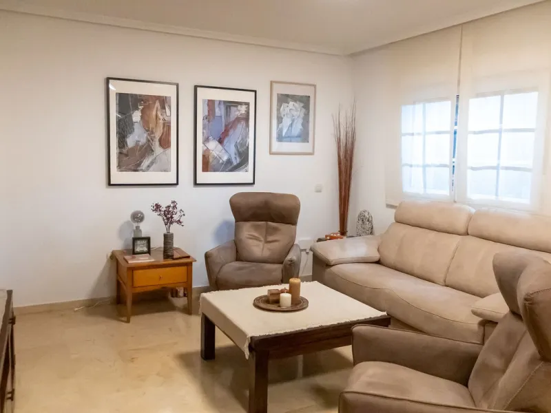 Your Urban Retreat with All the Amenities in Benalmádena