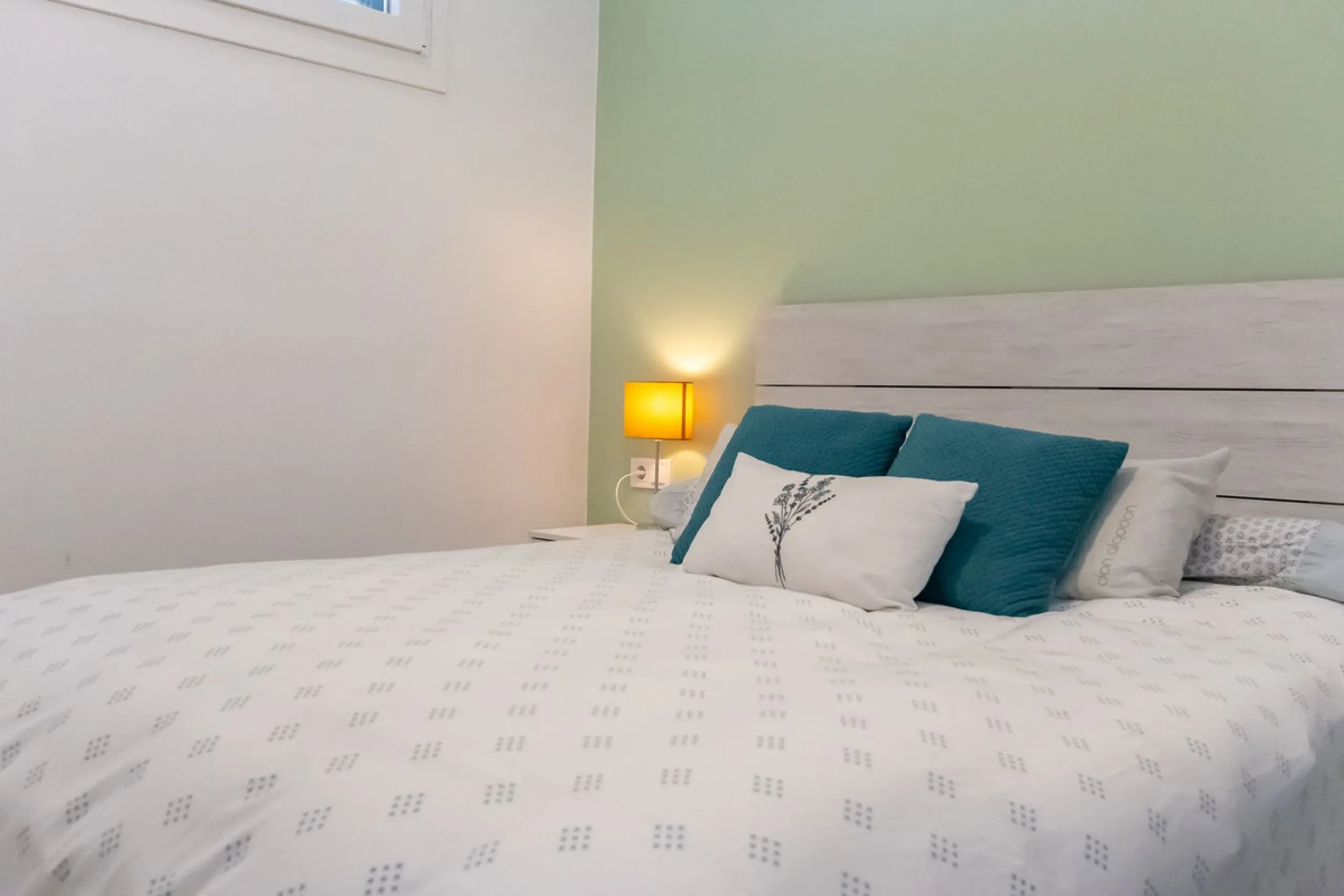 Spectacular Home with Sea Views, 2 Parking Spaces, and Private Office next to the Benalmádena Stupa