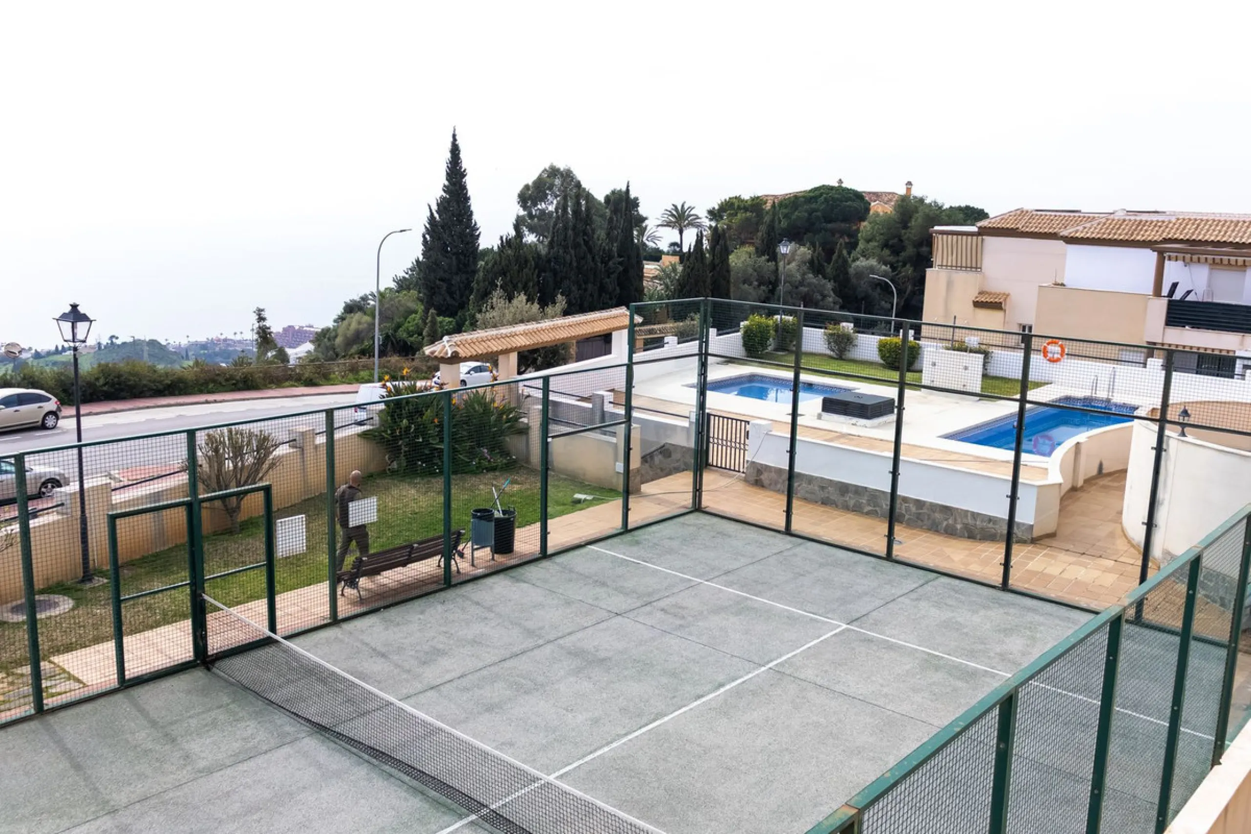 Spectacular Home with Sea Views, 2 Parking Spaces, and Private Office next to the Benalmádena Stupa