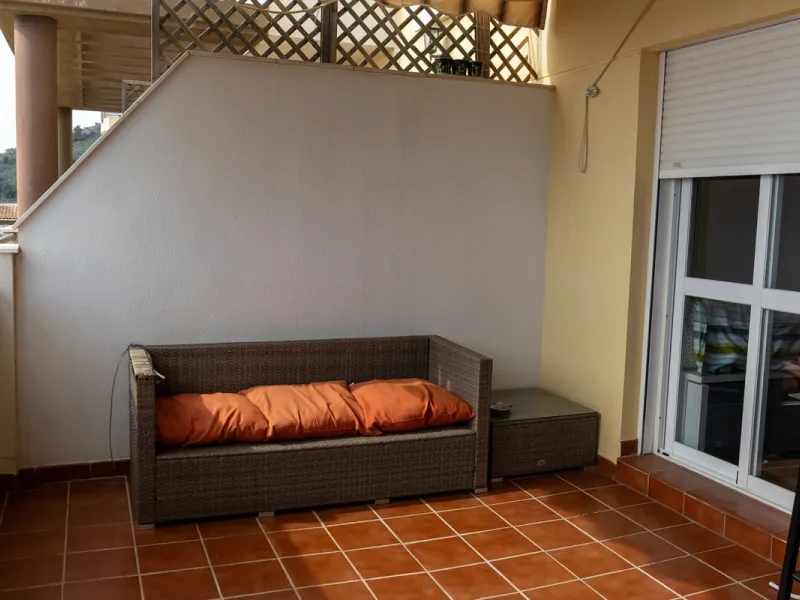 Spectacular Home with Sea Views, 2 Parking Spaces, and Private Office next to the Benalmádena Stupa