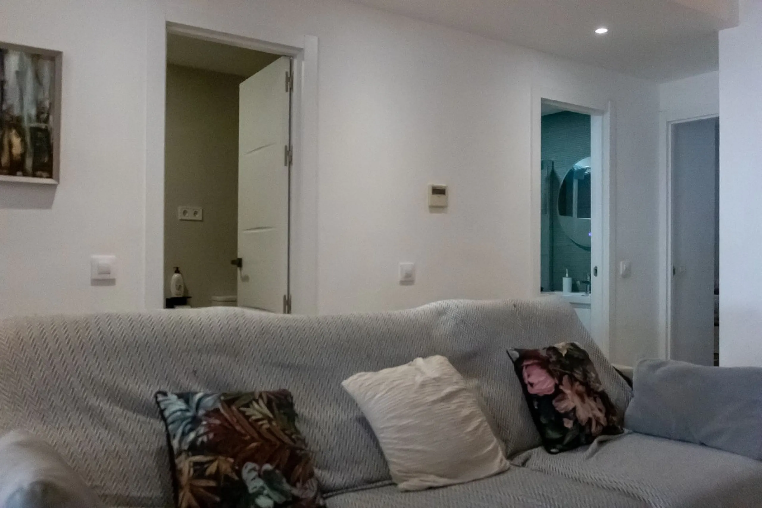 Spectacular Home with Sea Views, 2 Parking Spaces, and Private Office next to the Benalmádena Stupa