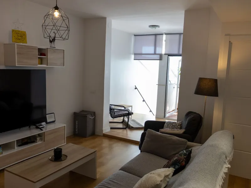 Spectacular Home with Sea Views, 2 Parking Spaces, and Private Office next to the Benalmádena Stupa