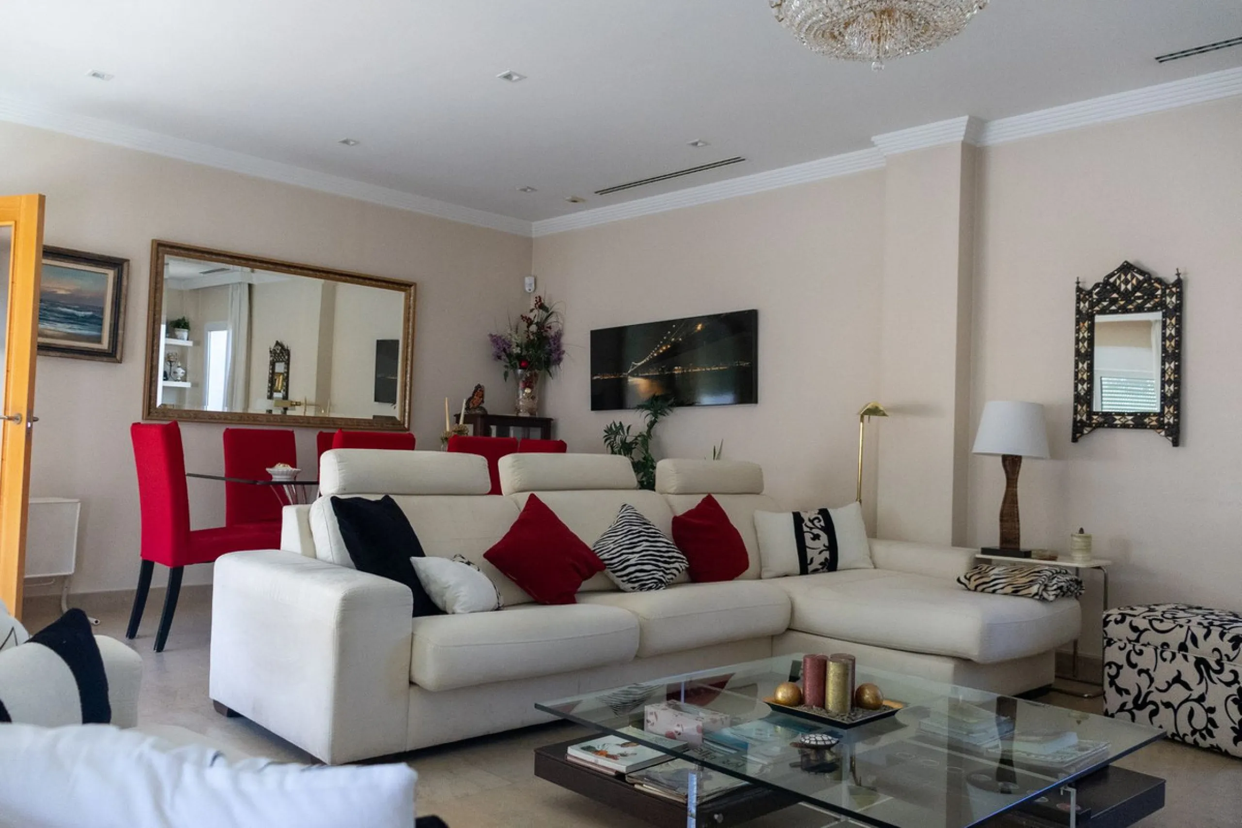 Exclusive Independent Villa in Playamar: Your Luxury Seaside Haven