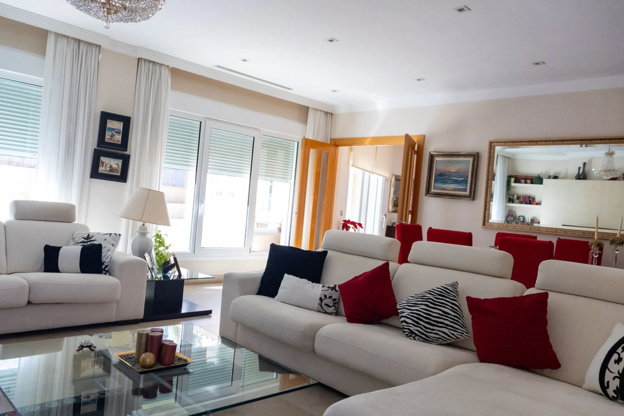 Exclusive Independent Villa in Playamar: Your Luxury Seaside Haven