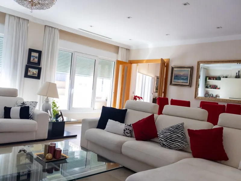 Exclusive Independent Villa in Playamar: Your Luxury Seaside Haven