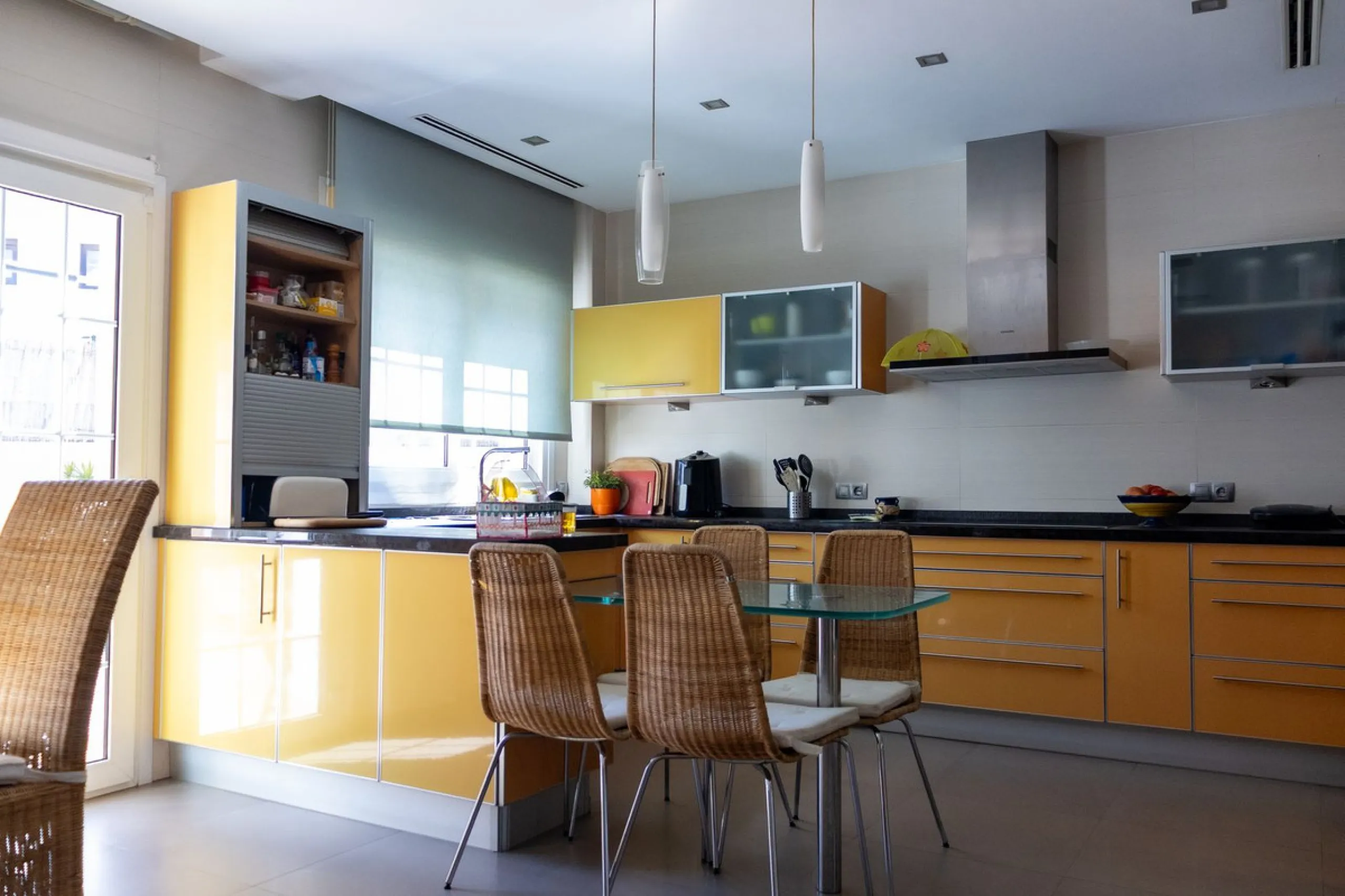Exclusive Independent Villa in Playamar: Your Luxury Seaside Haven