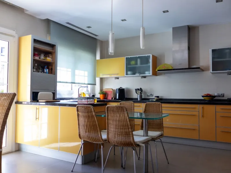 Exclusive Independent Villa in Playamar: Your Luxury Seaside Haven
