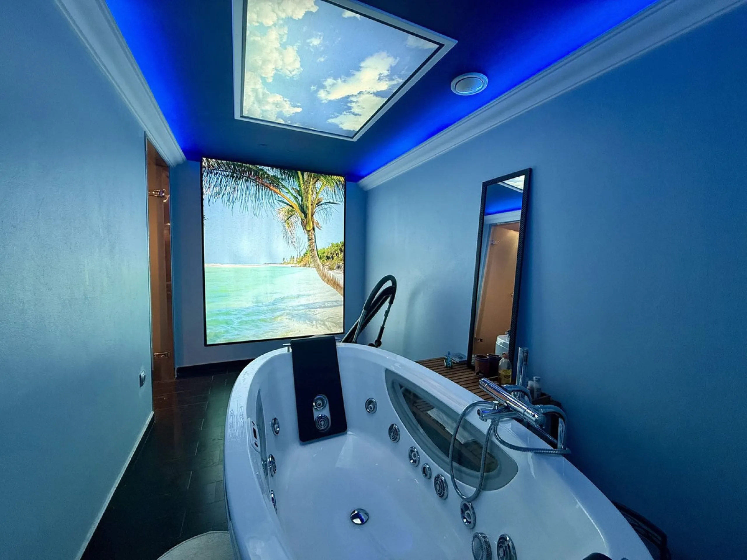 Exclusive Independent Villa in Playamar: Your Luxury Seaside Haven