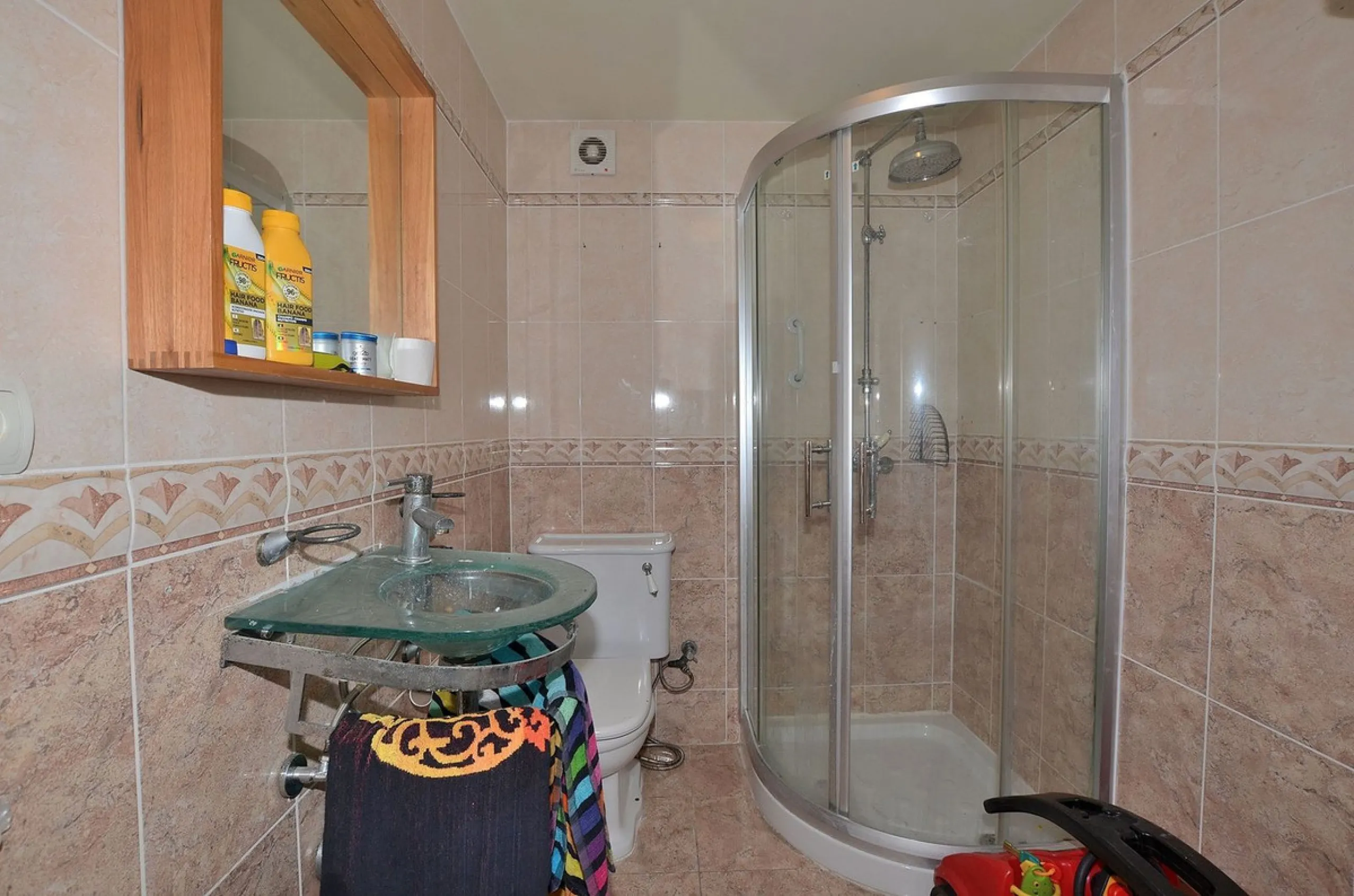 Apartment - Middle Floor Apartment в продаже в Fuengirola, Málaga. В доме 1 спален и 1 ванных комнат. Площадь дома 45 м²