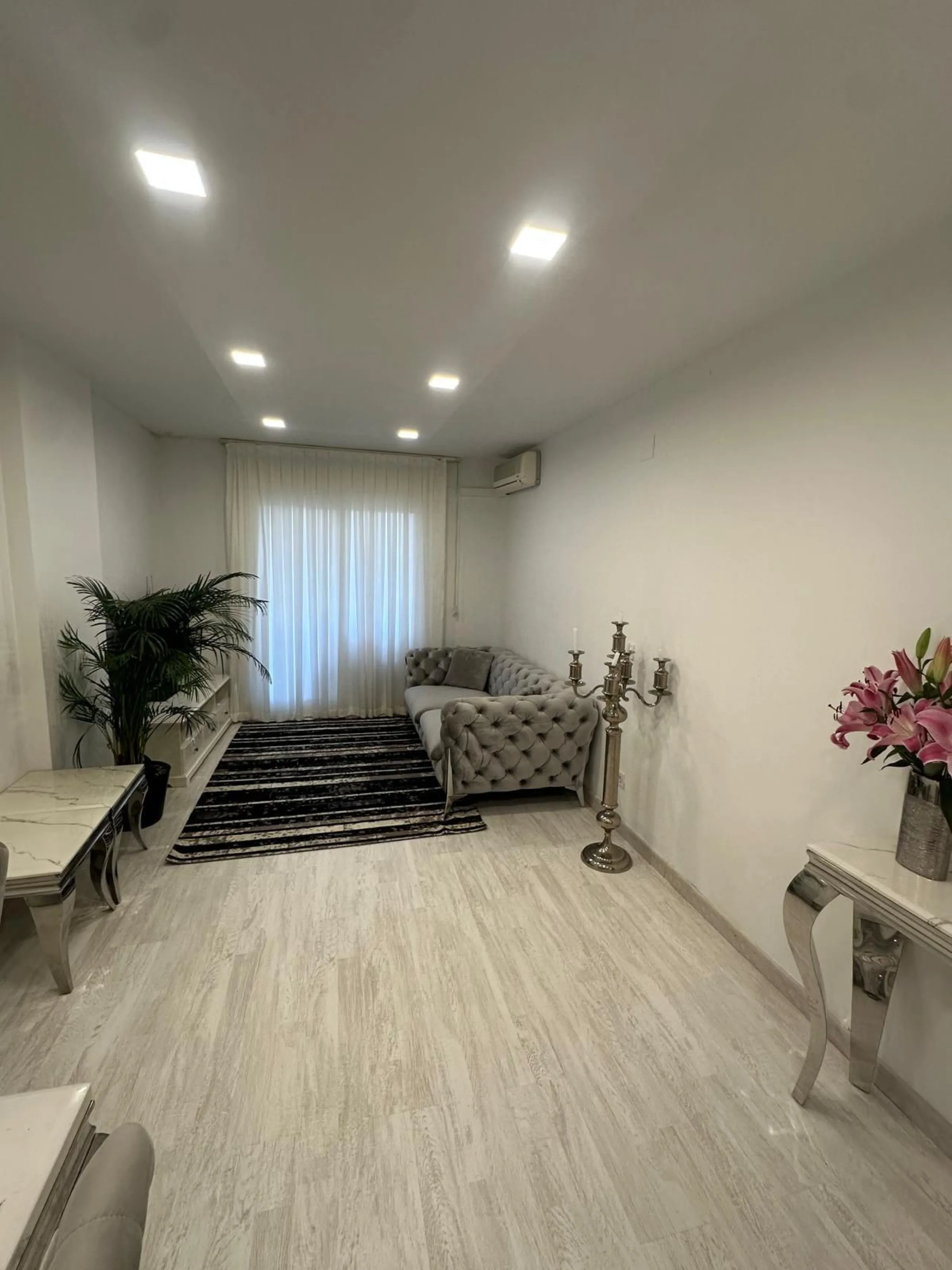 97 m²