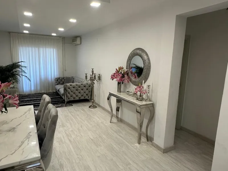 97 m²
