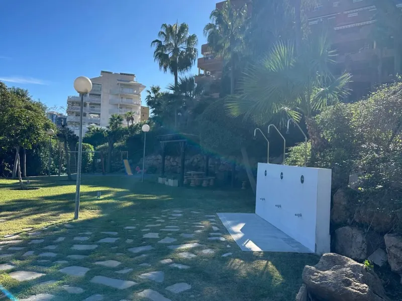 97 m²