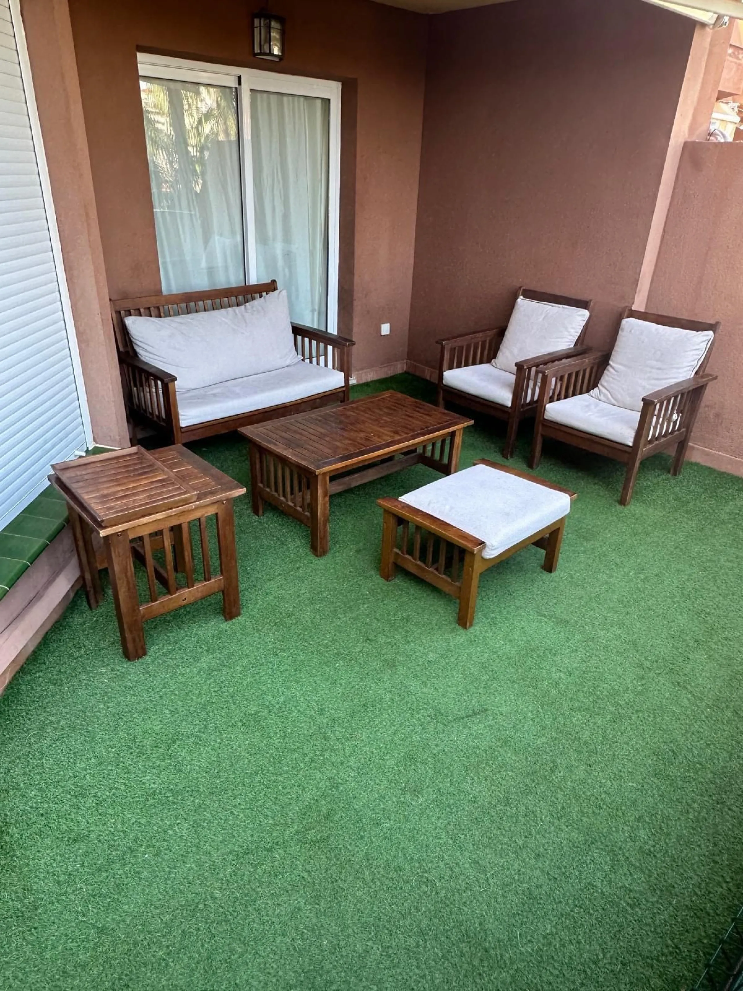 97 m²