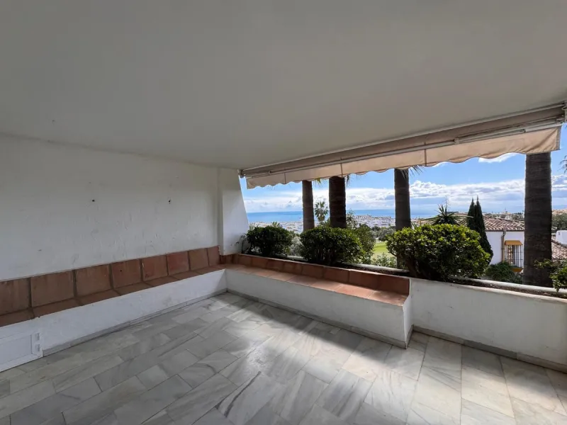 House - Semi-Detached House в продаже в Manilva, Málaga. В доме 3 спален и 2 ванных комнат. Площадь дома 191 м². Площадь участка 91 м²