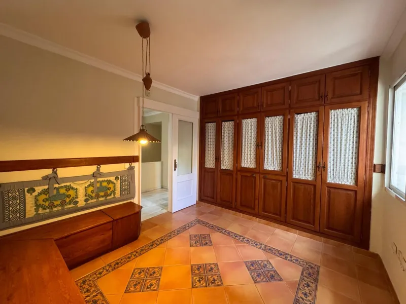 House - Semi-Detached House в продаже в Manilva, Málaga. В доме 3 спален и 2 ванных комнат. Площадь дома 191 м². Площадь участка 91 м²