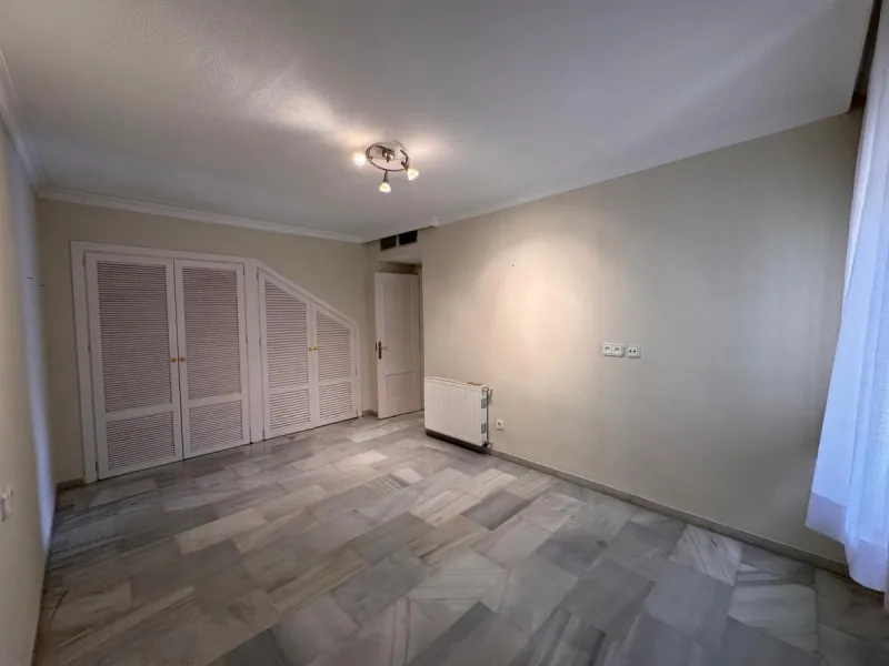 House - Semi-Detached House в продаже в Manilva, Málaga. В доме 3 спален и 2 ванных комнат. Площадь дома 191 м². Площадь участка 91 м²