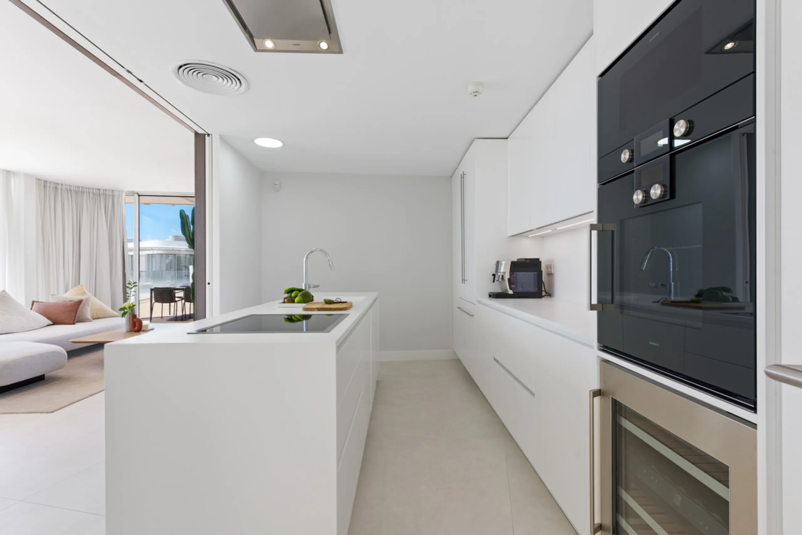 A three-bedroom penthouse located in one of Estepona's most prestigious frontline beach developments, offering uninterrupted Mediterranean views and contemporary coastal living.