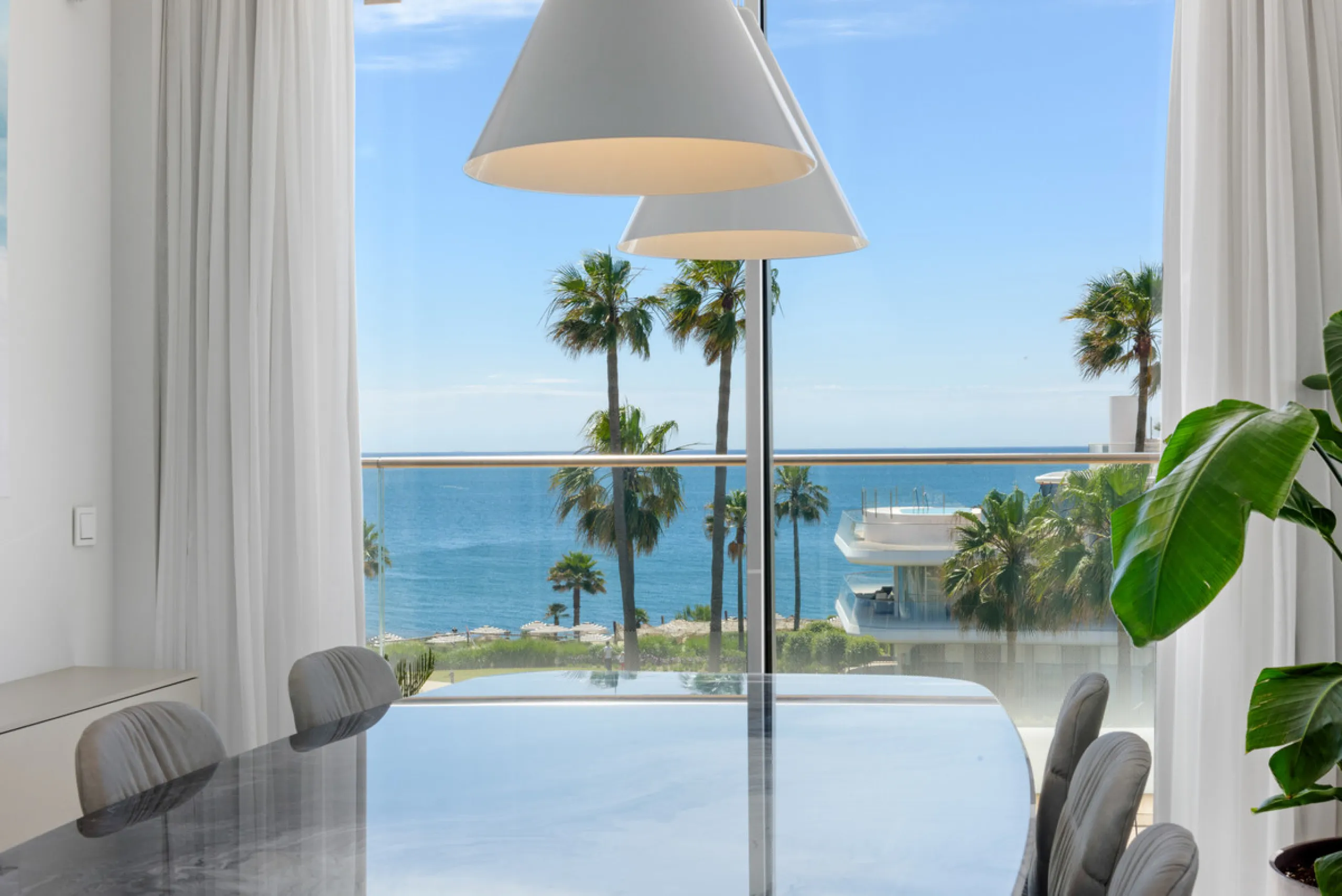 A three-bedroom penthouse located in one of Estepona's most prestigious frontline beach developments, offering uninterrupted Mediterranean views and contemporary coastal living.