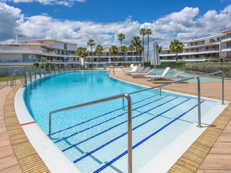 A three-bedroom penthouse located in one of Estepona's most prestigious frontline beach developments, offering uninterrupted Mediterranean views and contemporary coastal living.
