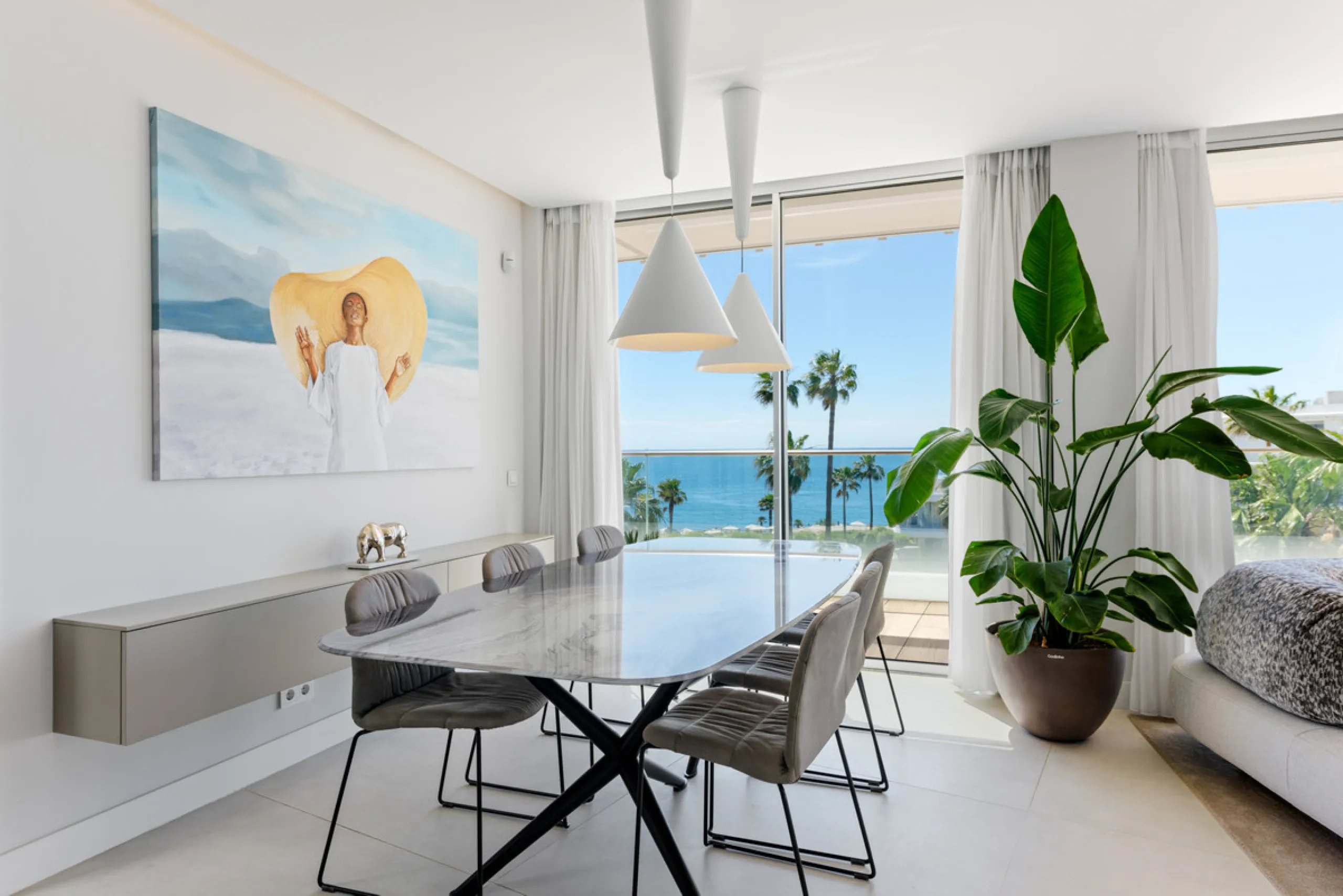 A three-bedroom penthouse located in one of Estepona's most prestigious frontline beach developments, offering uninterrupted Mediterranean views and contemporary coastal living.