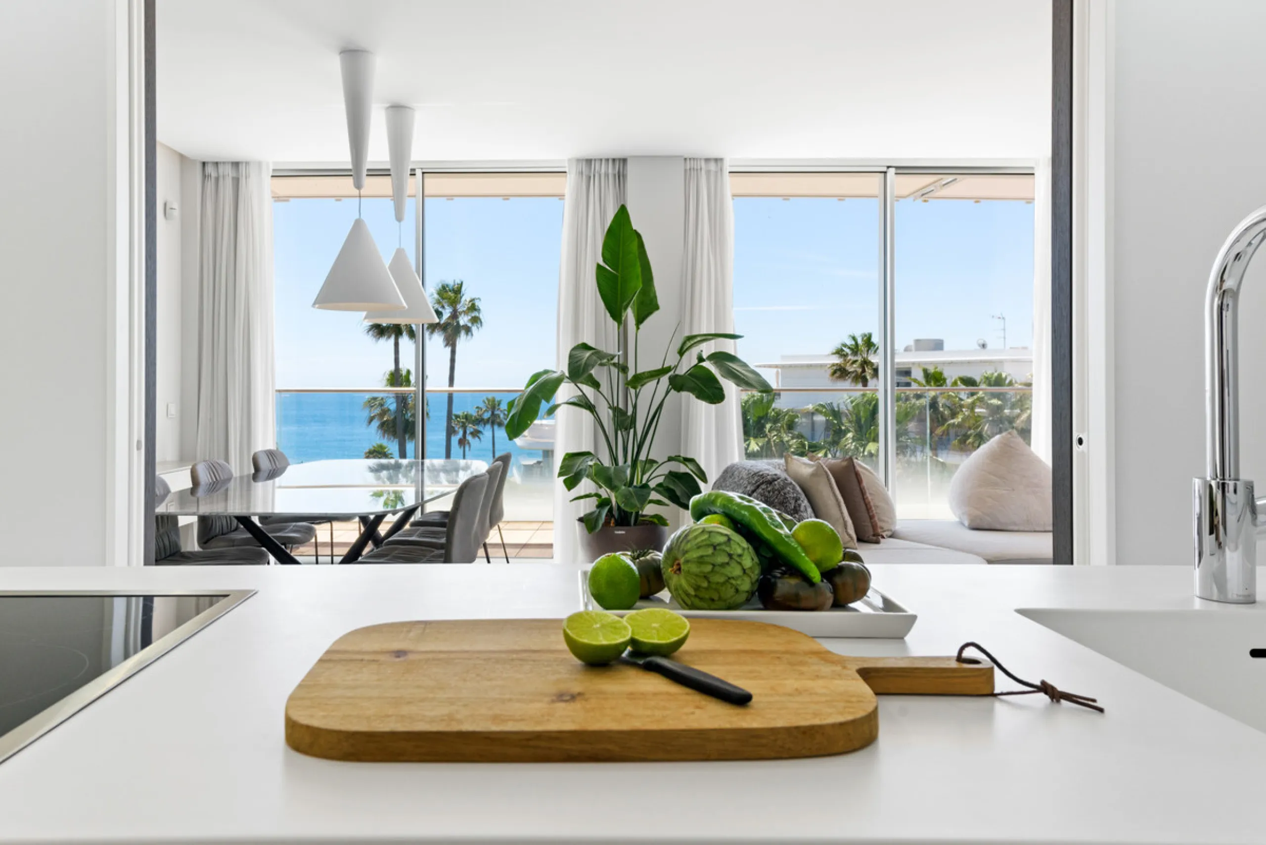 A three-bedroom penthouse located in one of Estepona's most prestigious frontline beach developments, offering uninterrupted Mediterranean views and contemporary coastal living.