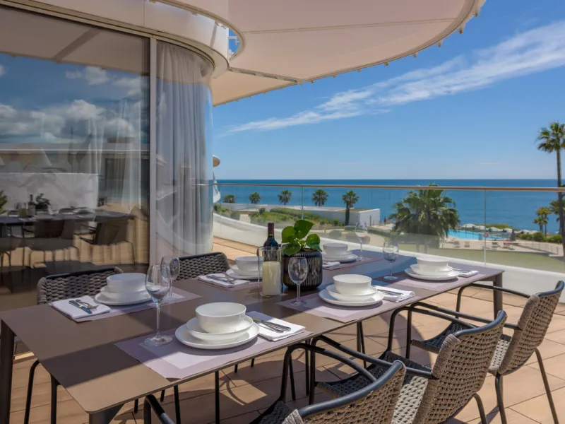 A three-bedroom penthouse located in one of Estepona's most prestigious frontline beach developments, offering uninterrupted Mediterranean views and contemporary coastal living.