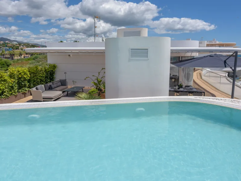 A three-bedroom penthouse located in one of Estepona's most prestigious frontline beach developments, offering uninterrupted Mediterranean views and contemporary coastal living.
