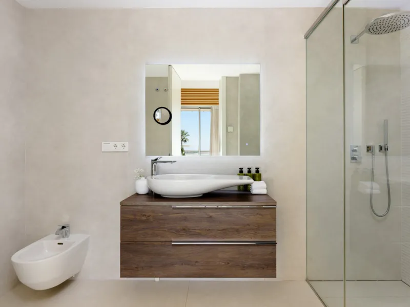 A three-bedroom penthouse located in one of Estepona's most prestigious frontline beach developments, offering uninterrupted Mediterranean views and contemporary coastal living.