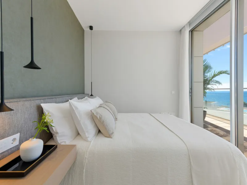 A three-bedroom penthouse located in one of Estepona's most prestigious frontline beach developments, offering uninterrupted Mediterranean views and contemporary coastal living.