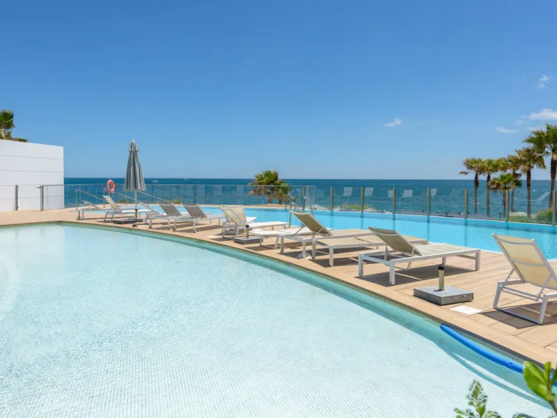 A three-bedroom penthouse located in one of Estepona's most prestigious frontline beach developments, offering uninterrupted Mediterranean views and contemporary coastal living.
