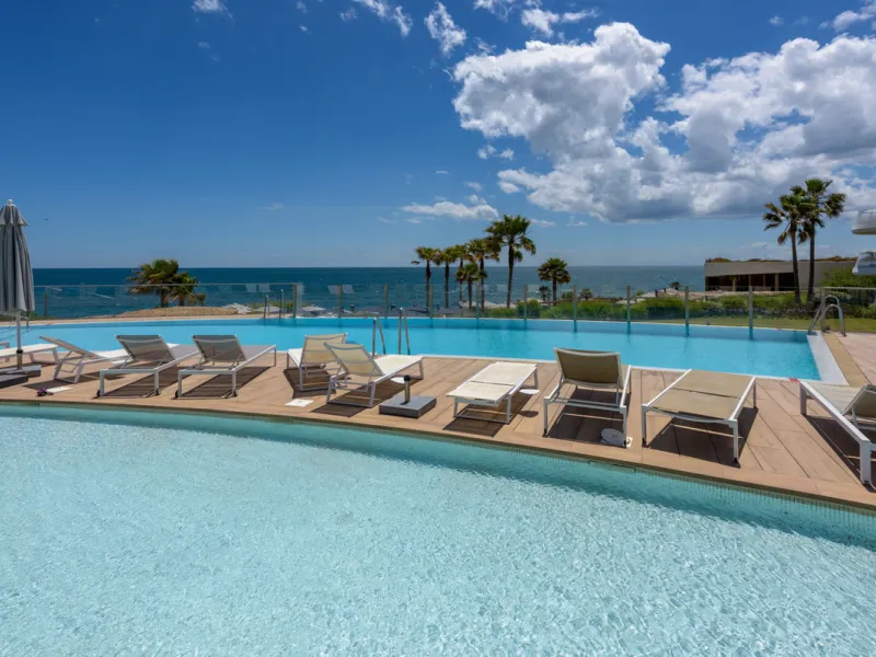 A three-bedroom penthouse located in one of Estepona's most prestigious frontline beach developments, offering uninterrupted Mediterranean views and contemporary coastal living.