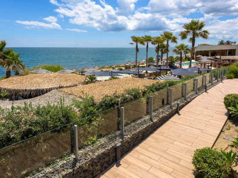A three-bedroom penthouse located in one of Estepona's most prestigious frontline beach developments, offering uninterrupted Mediterranean views and contemporary coastal living.