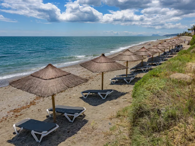 A three-bedroom penthouse located in one of Estepona's most prestigious frontline beach developments, offering uninterrupted Mediterranean views and contemporary coastal living.