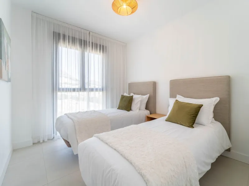 Modern three-bedroom apartment with panoramic sea views in an elevated position on the Costa del Sol.
